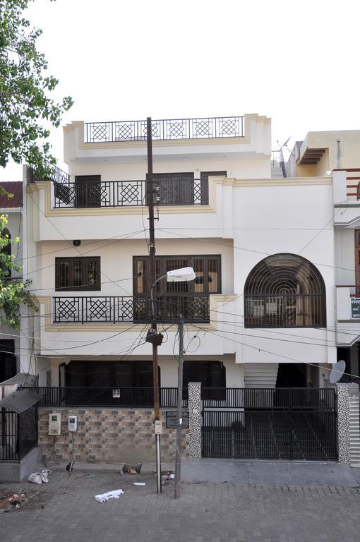 Mohini Home Stay Agra  Dış mekan fotoğraf