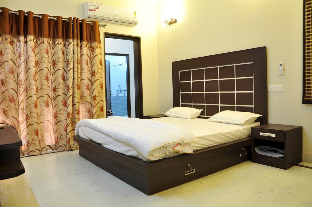 Mohini Home Stay Agra  Oda fotoğraf