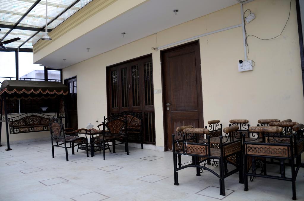 Mohini Home Stay Agra  Dış mekan fotoğraf